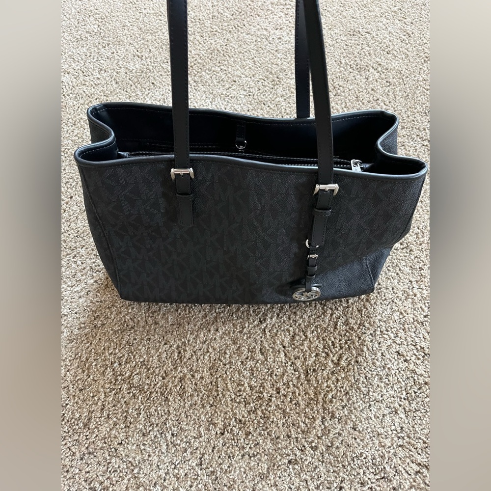 Michael Kors Jet Set PVC/Genuine Leather East/West Travel TOTE (Black) - Picture 12 of 14